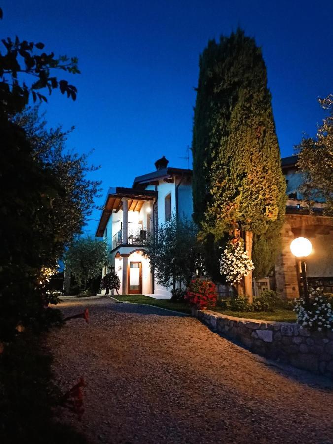 Le Zampolle B & B Colà Exterior foto
